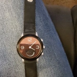 Marc Jacobs hybrid watch